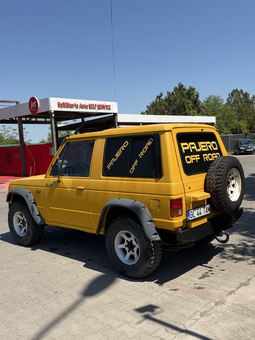 Mitsubishi Pajero MK1 2.5td