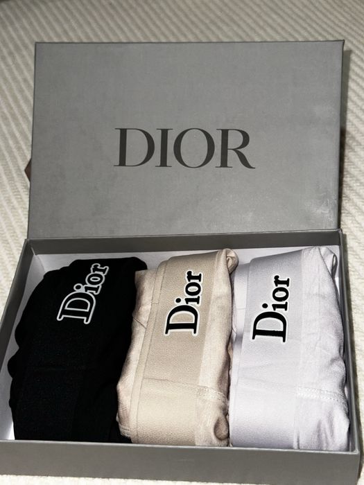 Boxeri barbatii diferite modele