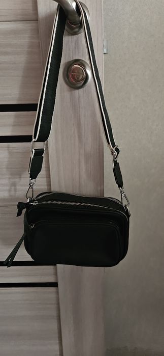 Продам сумки в отличном состоянии