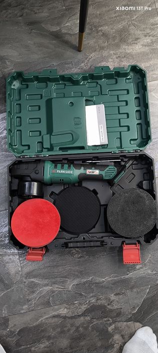 Parkside машина за полиране и шлайфане 20V с регулиране на оборотите.
