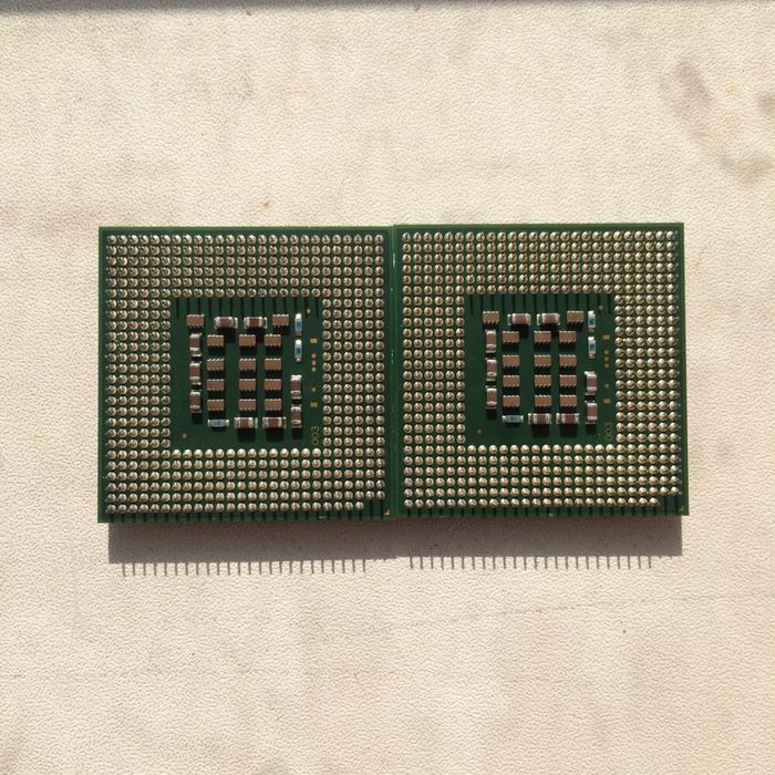 Процессоры Intel Pentium 4 2.80 ГГц, 1М кэш, 533 частота