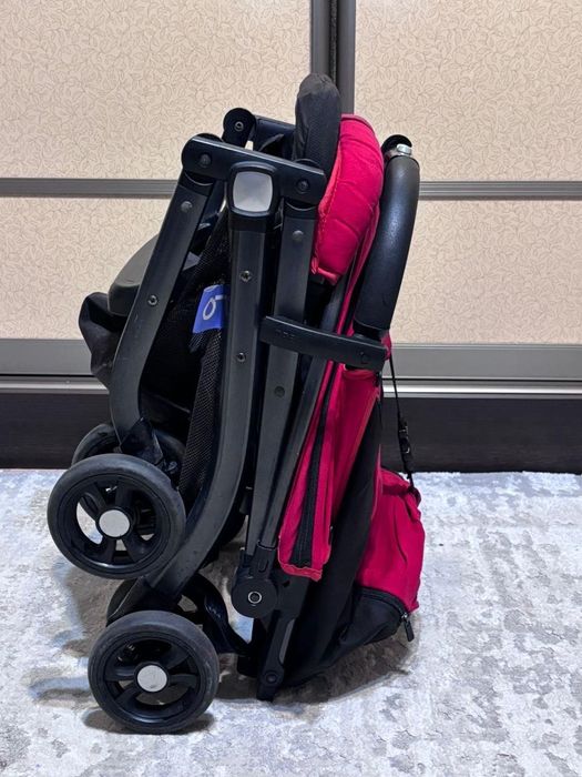 Прогулочная коляска-чемодан