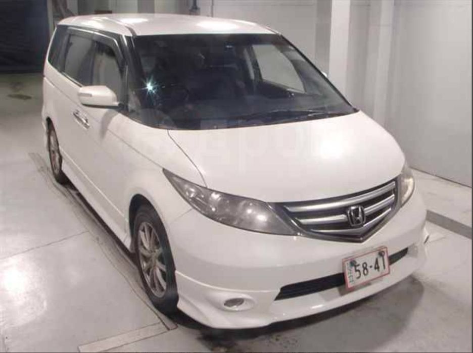 Продам Катализаторы Honda Elysion