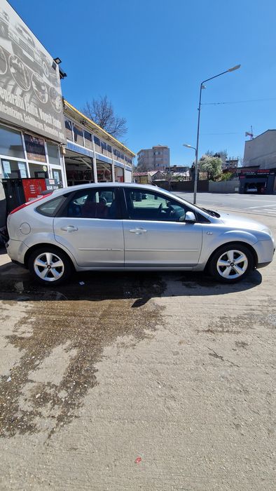 FORD Focus 2006 — imagine 3