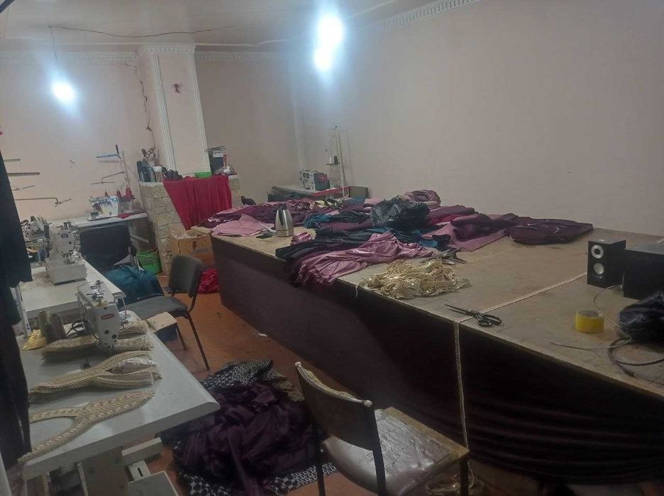 Уй сотилади Зангиота Зиёратгохидан утканда, 3,5 сотих. нархи 48000