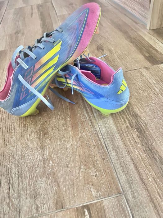 Бутонки Adidas F50