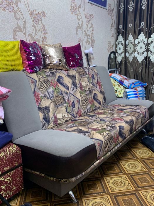 Диван и кресло в комплекте