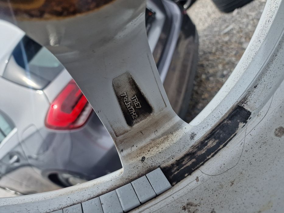 Гуми с Джанти за Audi A6 225/55 R17 Hankook 2019