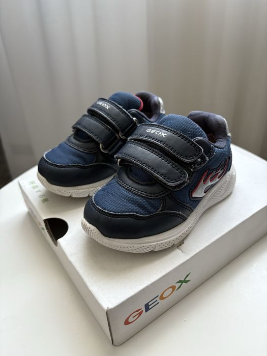 Adidasi GEOX marime 21