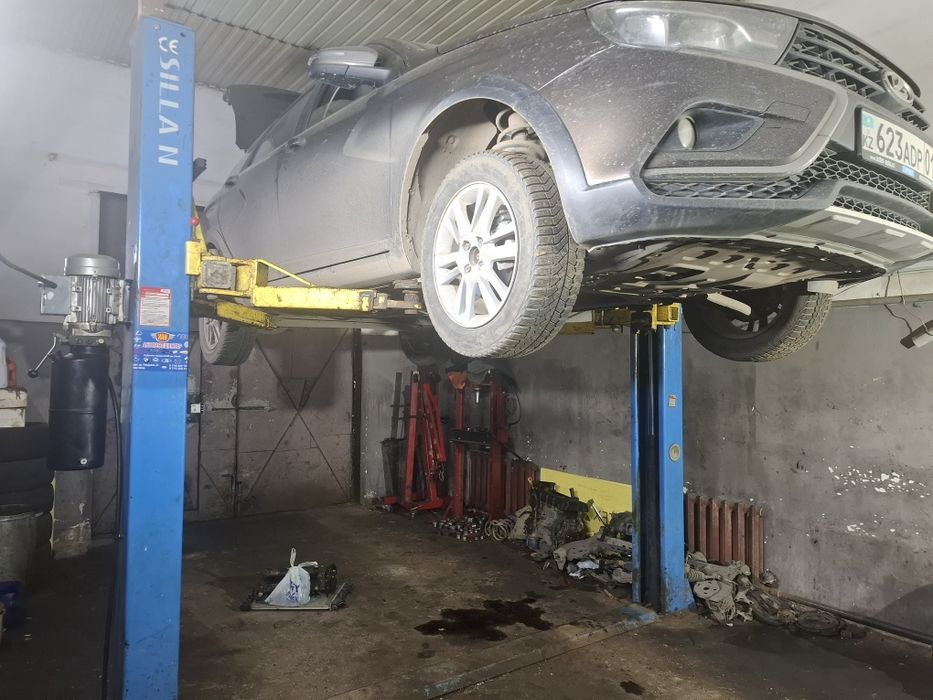 Аренда СТО , подьемник внутри СТО