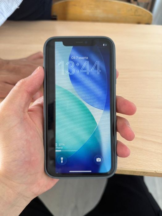 Iphone 11 в идеалным сос
