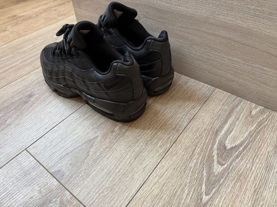 Nike Air Max 95 Essential Triple Black