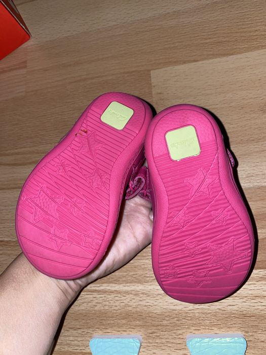 Pantofi Clarks piele bebe