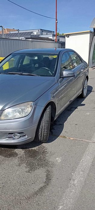 MERCEDES-BENZ C-Class 2010 — imagine 5