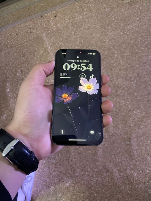 Продам iPhone 13 pro