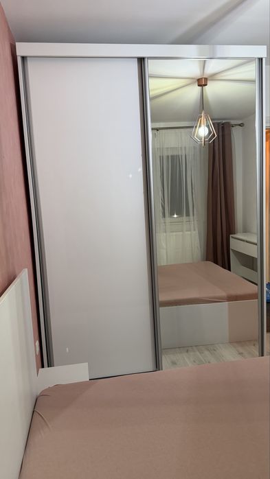 Inchiriez apartament cu 2 camere
