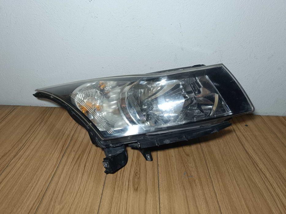 Фары 2шт Chevrolet Cruze 09-15г J300 Оригинал Б/У Шевролет Круз