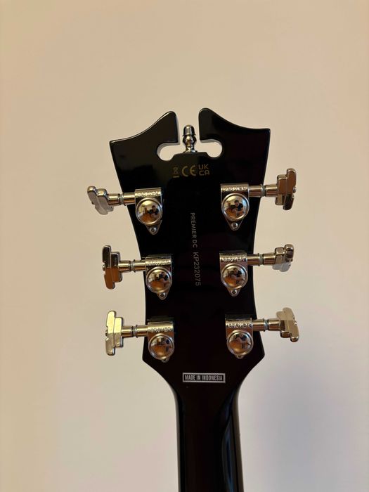 D-Angelico Premier DC Black Flake