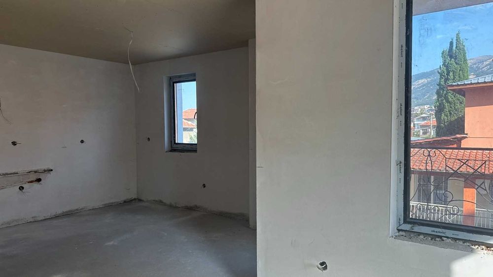 Продава: Двустаен апартамент 75.20 кв.м, НОВО СТРОИТЕЛСТВО, гр.Карлово