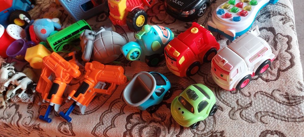 Игрушки все за 3000