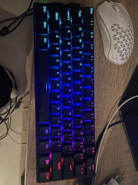 Vand sau schimb pc de gaming