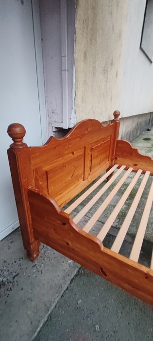 Dormitor lemn 140×200