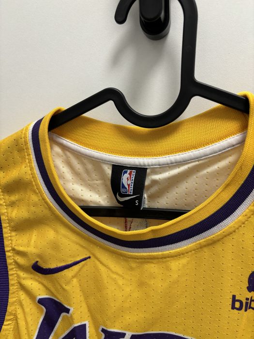 Vand tricou NBA Lakers