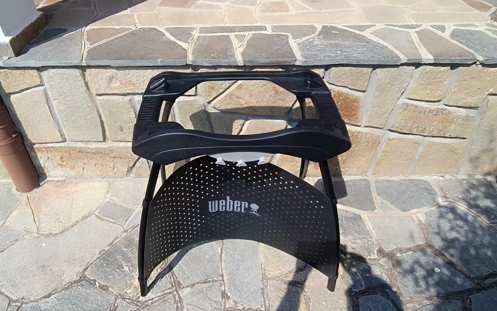 количка за Weber Q 2000