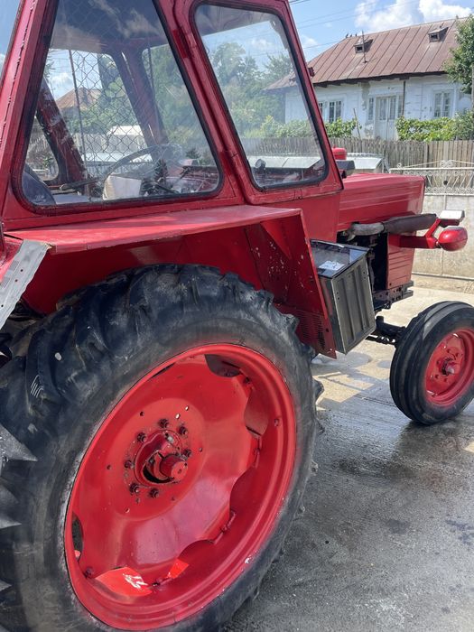 Tractor u650 proprietar