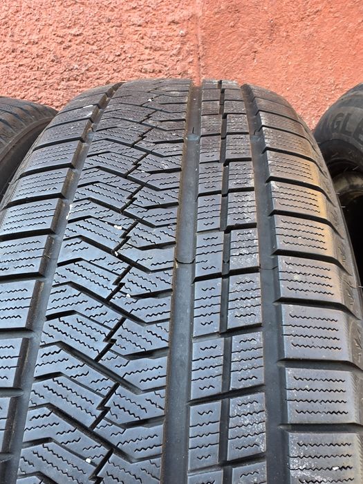 Зимни гуми 225/60/18 suv