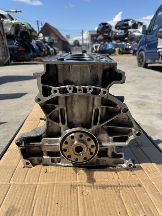 Bloc motor ambielat  Volvo V40 / S60 / V60 D4204T8 D2 2.0 Diesel euro 6 2019