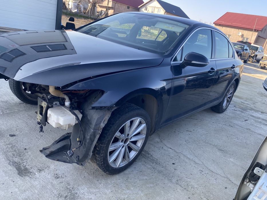 Capota motor vw passat b8