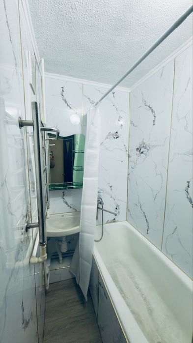 Сдам 3 ком со свежем ремонтом