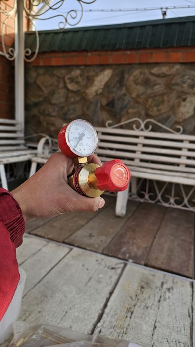 Продам Газовый резак и редукторы