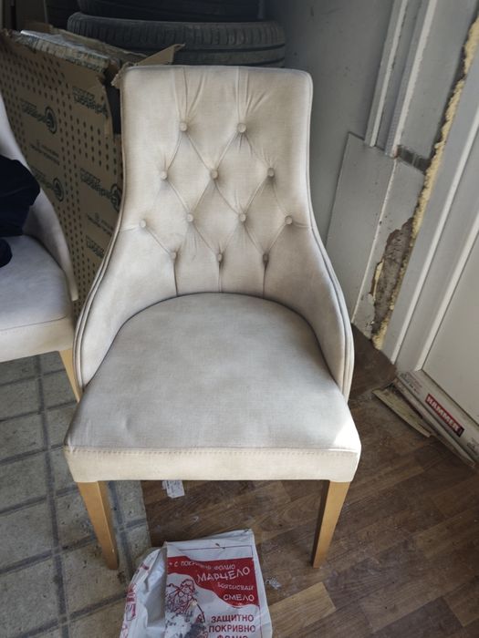 Кресла и дивани чисто нови