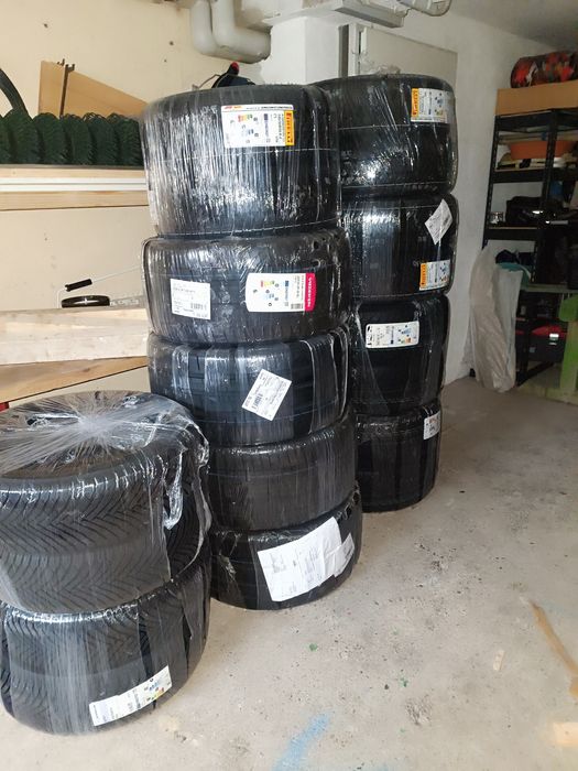 Anvelope de vară premium Vredestein, dimensiune 295/35 ZR20 105Y XL (Extra Load).