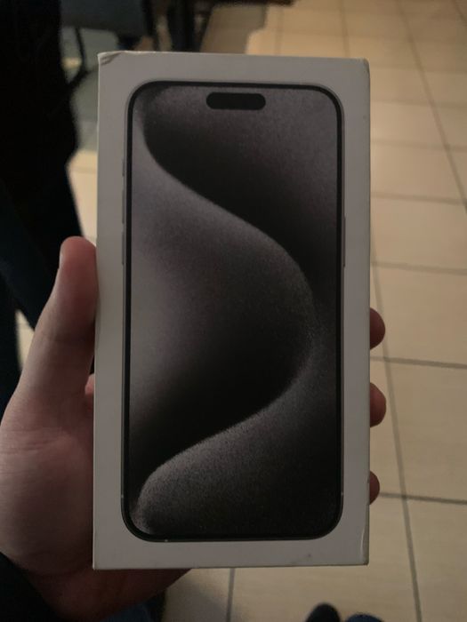 Iphone 15 pro max 1TB white белый идеаль с каробкой