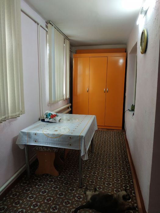 Продается срочно большая 2 х комн. квартира в Нукусе