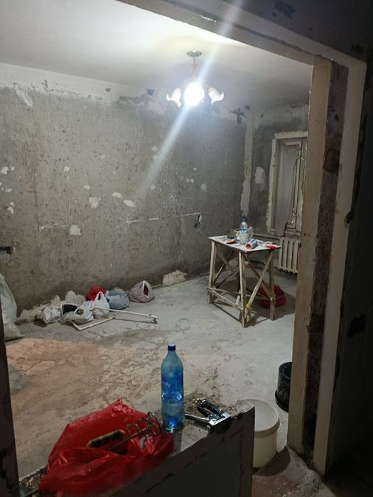 Юнусабад 14 метро Туркестан 1/4/4 Балкон 2х6м