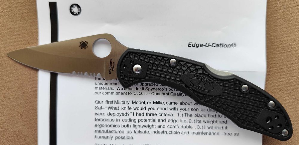 Spyderco Delica 4/ 2 модела /