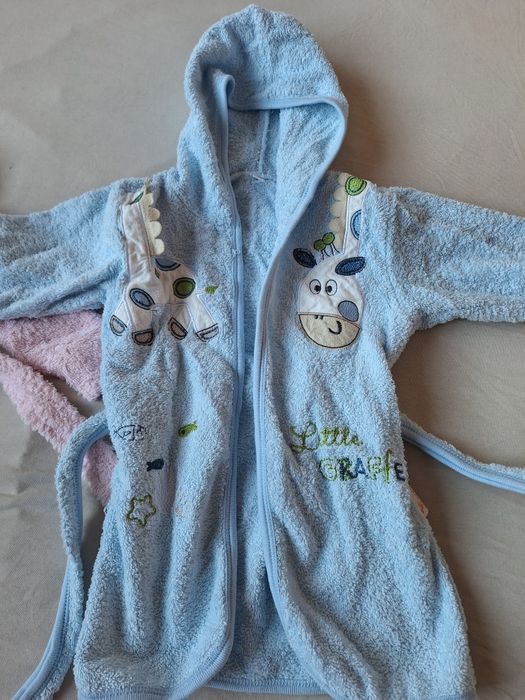 Нови халатчета за баня размер 86 и 98 и кърпи за баня