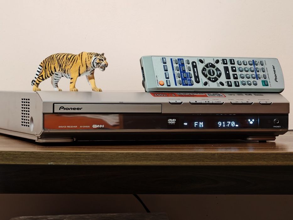 Pioneer XV-DV505. DVD/CD/MP3/tuner RDS.  Receiver rar.  Pret fix !