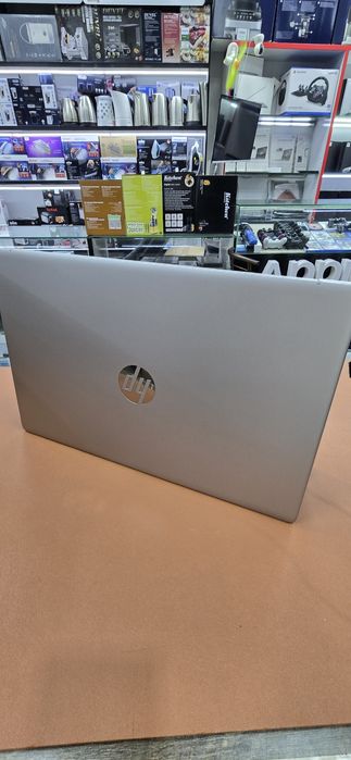 HP Laptop 17-cp2xxx