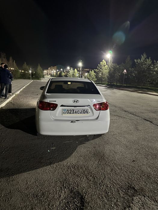 Hyundai Elantra 2010