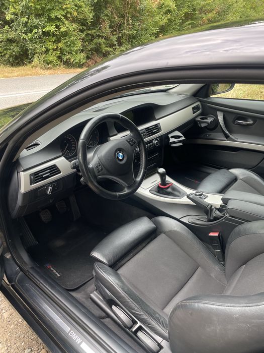 Bmw e92 318i 2012