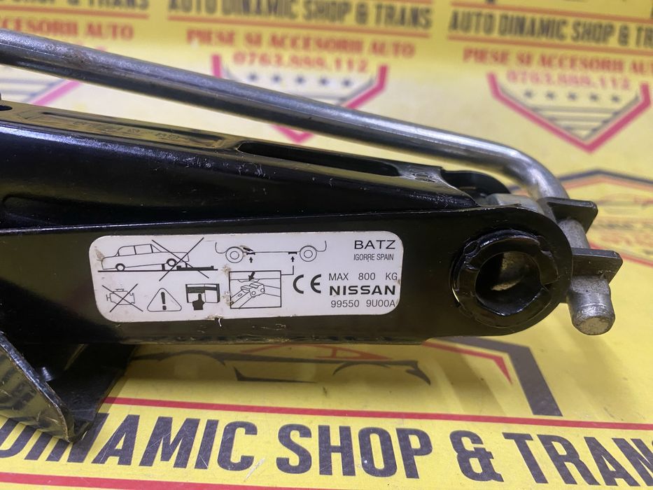 Cric auto Oem Nissan Note Micra  Cod produs OEM 99550-9U00A