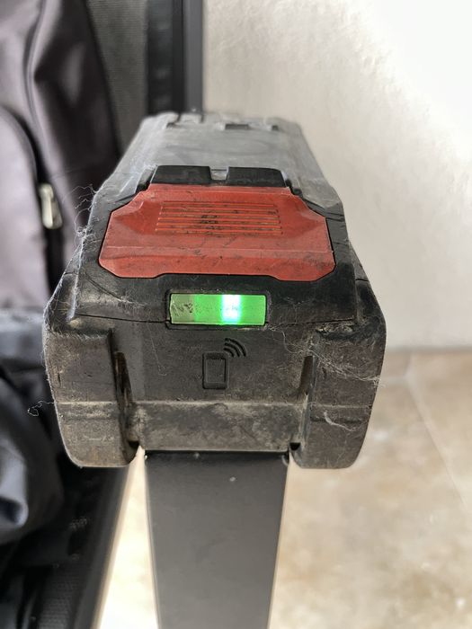 Hilti ъглошлайф с батерия AG 6D-22