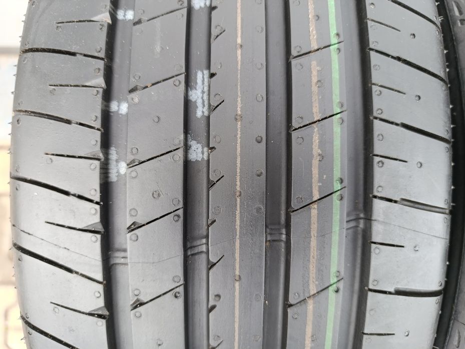 Patru anvelope de vara 215 55 18 Bridgestone noi dot 2021