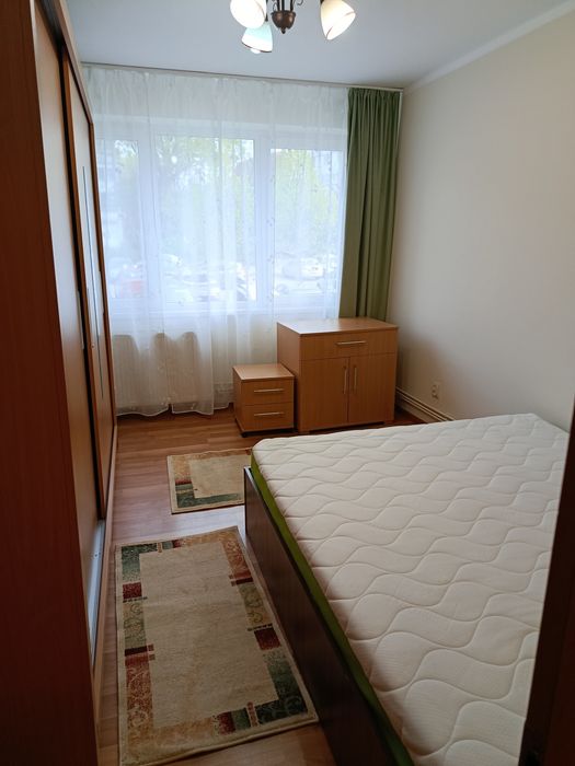 Proprietar închiriez apartament cu 3 camere Bld. Cetatii