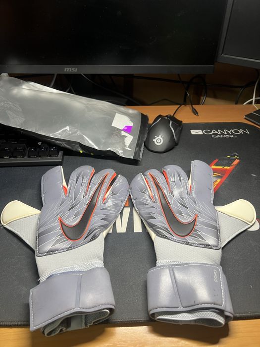 Ръкавици Nike Grip 3